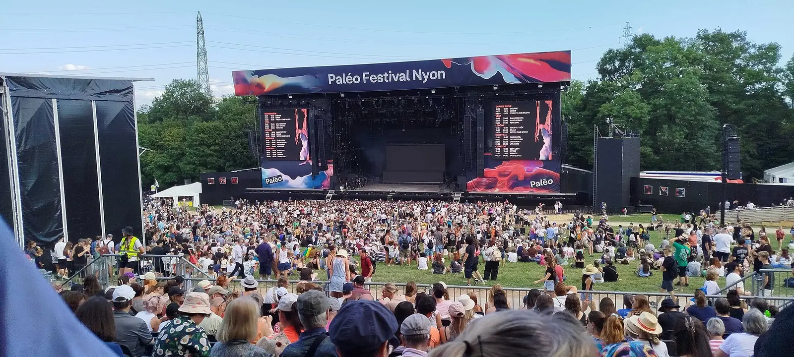 Large crowd in front of the main stage at the Paleo Festival in Nyon